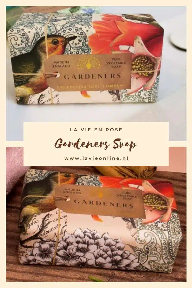The English Soap Company Anniversary Gardeners Exfoliating Soap