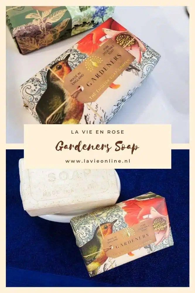 The English Soap Company Anniversary Gardeners Exfoliating Soap
