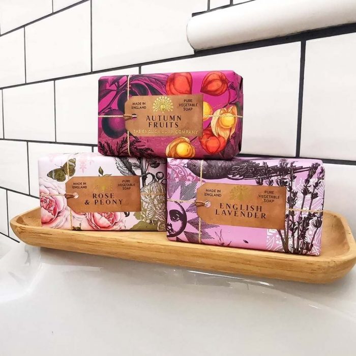 The English Soap Company Anniversary Jasmine and Wild Strawberry Soap