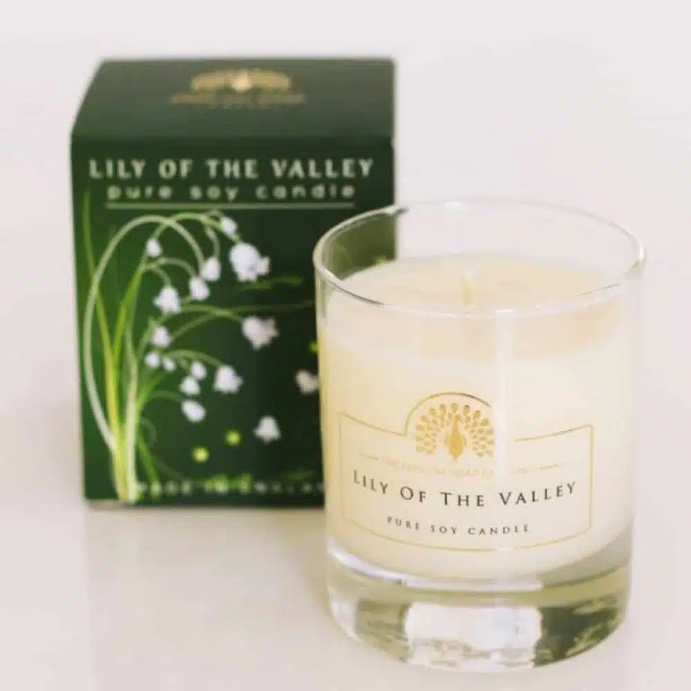 The English Soap Company 170 ml Soy Candle Lily of the Valley