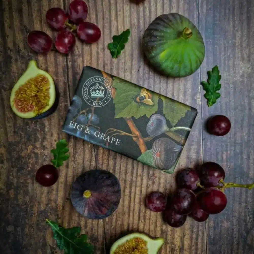 The English Soap Company Kew Gardens Fig & Grape Soap