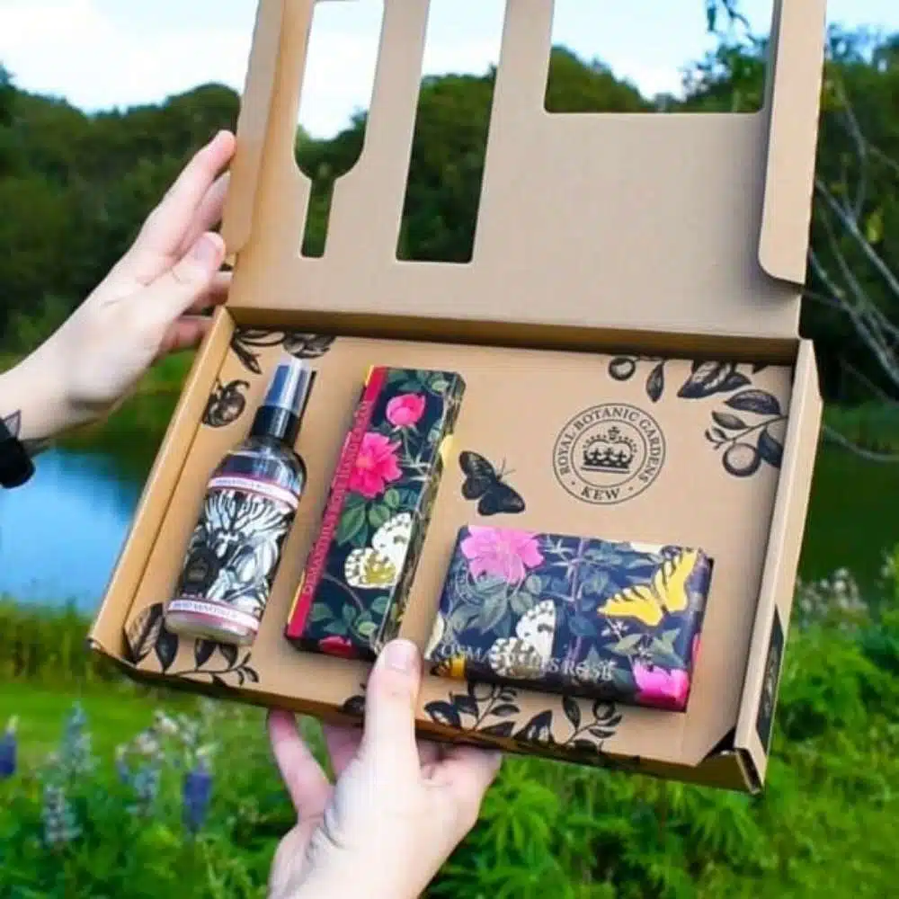 The English Soap Company Kew Gardens Osmanthus Rose Hand Care Gift Box