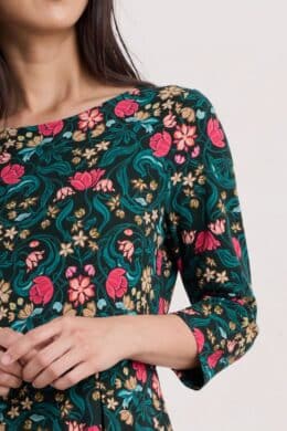 Seasalt Cornwall Wild Bouquet Dress Mirrored Floral Tehidy - La Vie en Rose Damesmode