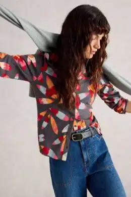 White Stuff Annie Jersey Shirt Grey Print - La Vie en Rose Damesmode