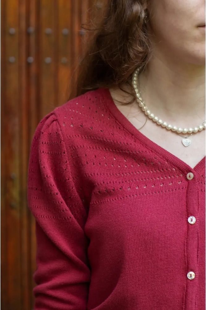 Very Cherry Lucia V Neck Cardigan Marsala- La Vie en Rose Damesmode