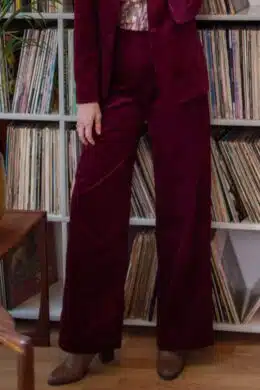 Very Cherry Marlene Pants Corduroy Granate Red - La Vie en Rose Damesmode