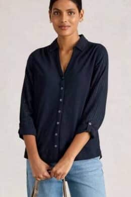 White Stuff Annie Printed Sparkle Shirt Navy Print - La Vie en Rose Damesmode