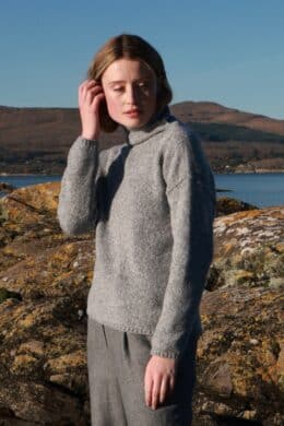 Fisherman out of Ireland Funnel Neck Slouchy Sweater Grey Extrafine Merino - La Vie en Rose Damesmode Enkhuizen