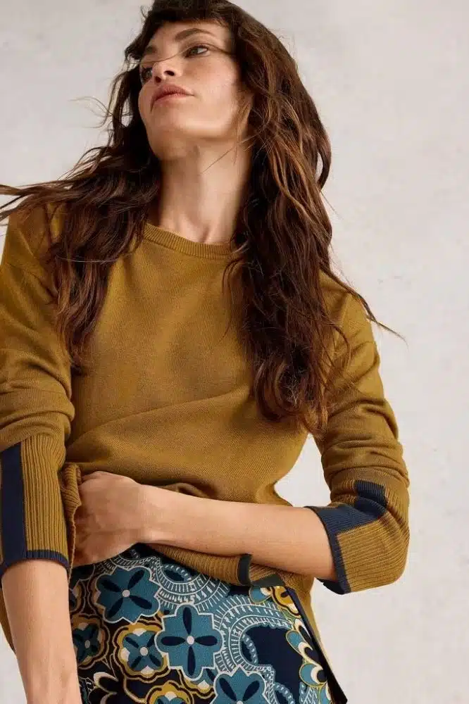 White Stuff Olive Jumper Dark Chartreuse - La Vie en Rose Damesmode