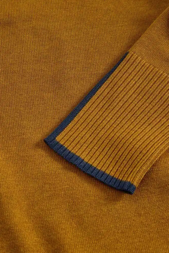 White Stuff Olive Jumper Dark Chartreuse - La Vie en Rose Damesmode