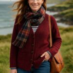 Aran Woollen Mills Ladies Donegal Cardigan Side Pockets Winter Berry - La Vie en Rose Damesmode
