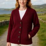 Aran Woollen Mills Ladies Donegal Cardigan Side Pockets Winter Berry - La Vie en Rose Damesmode