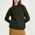 Aran Woollen Mills Ladies Roll Neck Raglan Crew Green - La Vie en Rose Damesmode