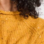 Aran Woollen Mills Ladies Roll Neck Raglan Crew Starfish - La Vie en Rose Damesmode