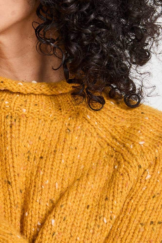 Aran Woollen Mills Ladies Roll Neck Raglan Crew Starfish - La Vie en Rose Damesmode