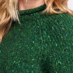 Aran Woollen Mills Ladies Roll Neck Raglan Crew Valley Green - La Vie en Rose Damesmode