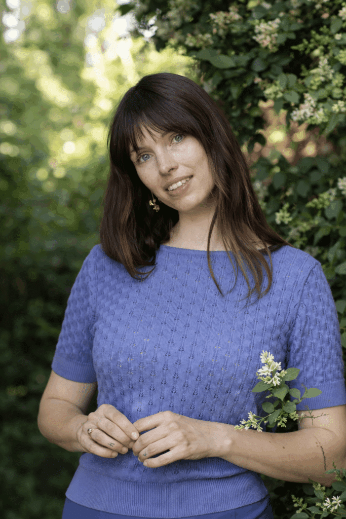 Very Cherry Ella Top Lavender