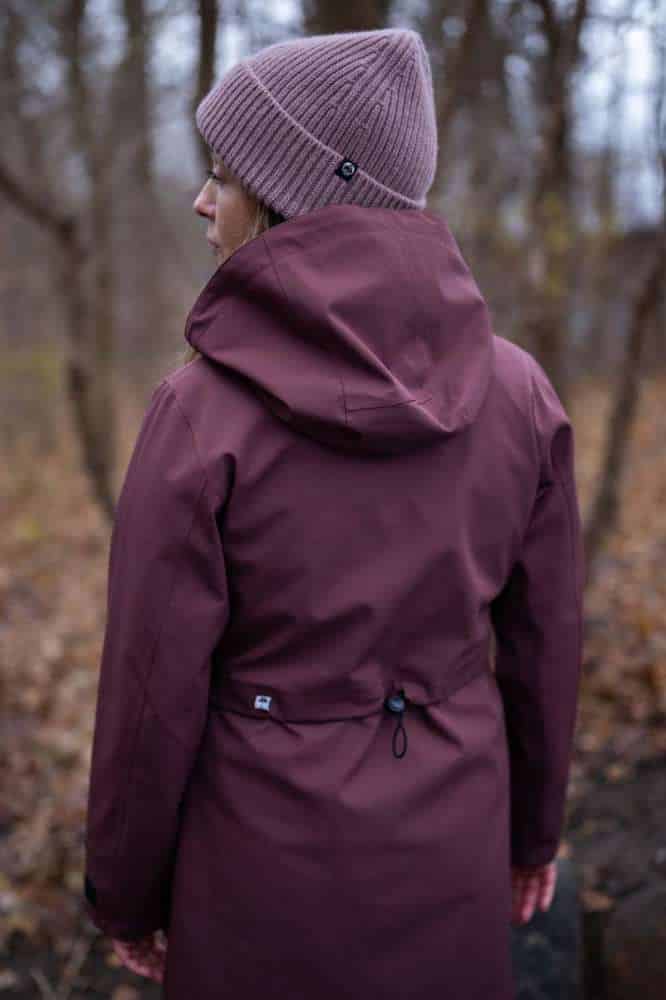 Danefae The Danedogwalker Raincoat Dark Merlot - La Vie en Rose Damesmode