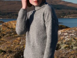 Fisherman out of Ireland Funnel Neck Slouchy Sweater Grey Extrafine Merino - La Vie en Rose Damesmode Enkhuizen