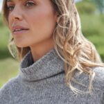 Fisherman out of Ireland Funnel Neck Slouchy Sweater Grey Extrafine Merino - La Vie en Rose Damesmode Enkhuizen