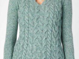 Irelands Eye Horseshoe Cable V Neck Ocean Mist - La Vie en Rose Damesmode