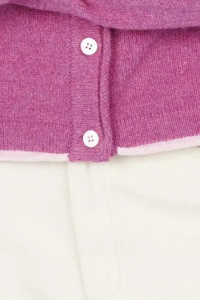 IrelandsEye Knitwear Killiney Cardigan Boysen Berry - La Vie en Rose Damesmode