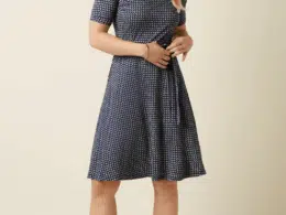 King Louie Betty Dress Blizzy Mazarine - La Vie en Rose Damesmode