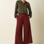 King Louie Maisie Blouse Mirth Jersey Rhubarb Red - La Vie en Rose Damesmode