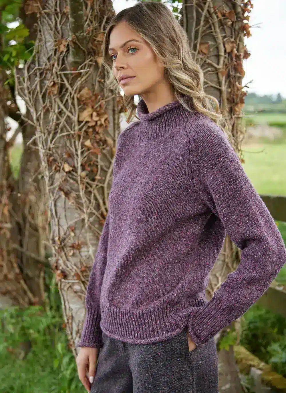 SI628MDM_Fisherman Donegal Fleck Saddle Shoulder Sweater in Dark Mauve (3)