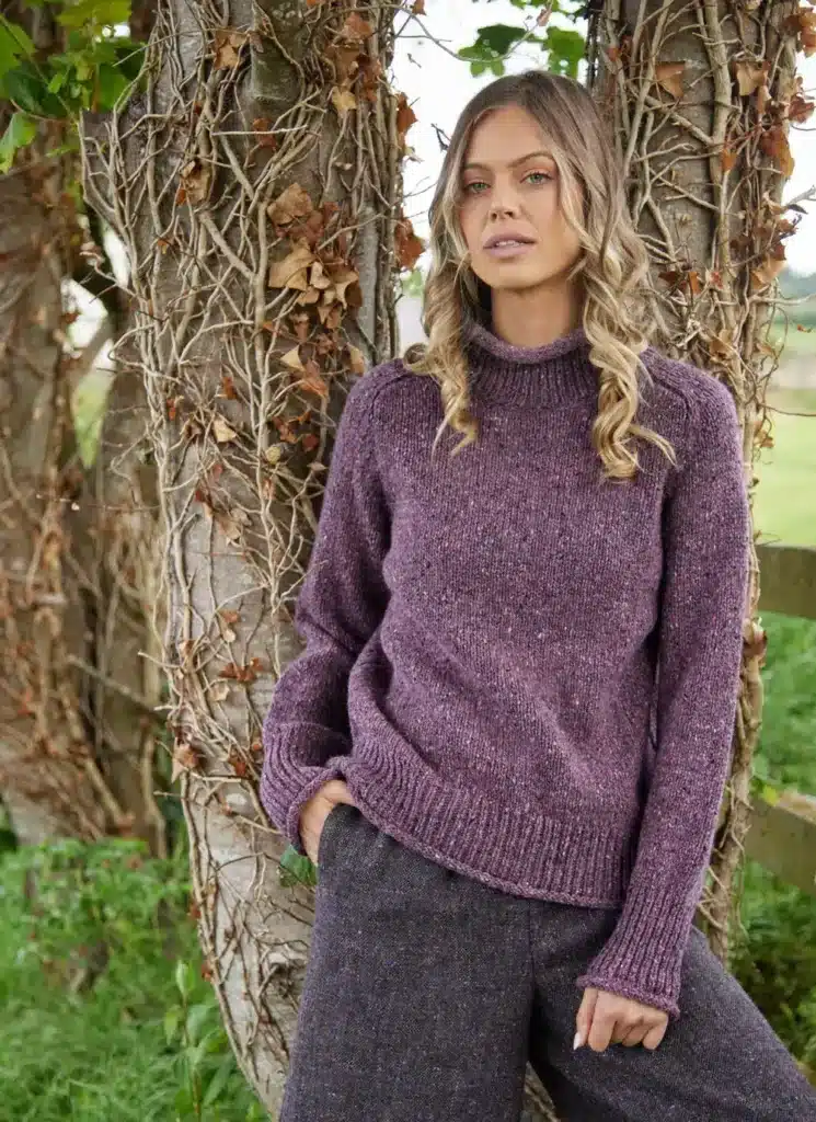 SI628MDM_Fisherman Donegal Fleck Saddle Shoulder Sweater in Dark Mauve (3)