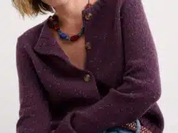 Seasalt Cornwall Dawson Pick Cardigan Merino Grape - La Vie en Rose Damesmode