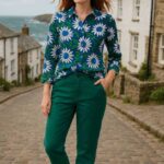 Seasalt Cornwall Larissa Shirt Bold Sunflower Marine - La Vie en Rose Damesmode