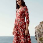 Seasalt Cornwall Pier View Dress Artist Camelia Red Sail - La Vie en Rose Damesmode
