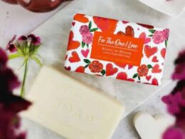The English Soap Company Roses in Bloom For the One I Love Soap