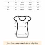 Very Cherry Boatneck Top Ecru Tricot Deluxe - La Vie en Rose Damesmode