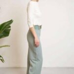 Very Cherry Boatneck Top Ecru Tricot Deluxe - La Vie en Rose Damesmode