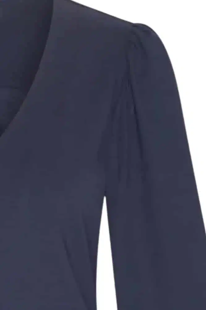 Very Cherry Celia Blouse Navy Tricot Deluxe - La Vie en Rose Damesmode