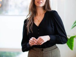 Very Cherry Celia Blouse Black Tricot Deluxe - La Vie en Rose Damesmode