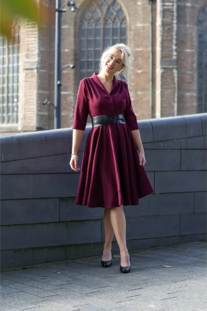 Very Cherry D'Laine Dress Burgundy Gaberdine - La Vie en Rose Damesmode