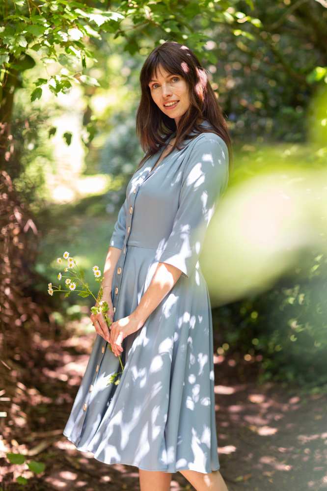 Very Cherry D'laine Dress Olette Ice Blue - La Vie en Rose Damesmode