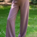 Very Cherry Marlene Pants Lila Gabardine - La Vie en Rose Damesmode