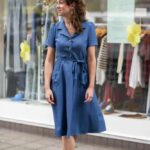 Very Cherry Revers Dress Lights Denim Indigo - La Vie en Rose Damesmode
