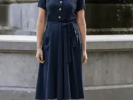 Very Cherry Revers Dress Midi Linnen Marino (1)