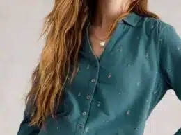 White Stuff Annie Embroidered Jersey Shirt Mid Blue - La Vie en Rose Damesmode