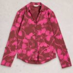 White Stuff Annie Jersey Shirt Plum Print - La Vie en Rose Damesmode