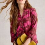 White Stuff Annie Jersey Shirt Plum Print - La Vie en Rose Damesmode