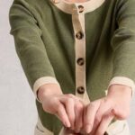 White Stuff Charlotte Cardi Khaki Green - La Vie en Rose Damesmode