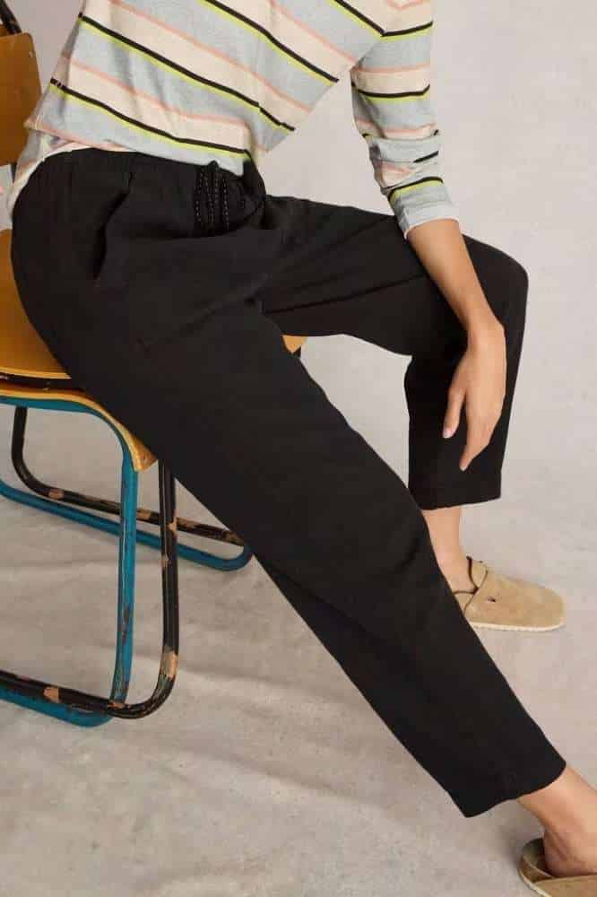 White Stuff Elle Linen Blend Trouser Black - La Vie en Rose Damesmode