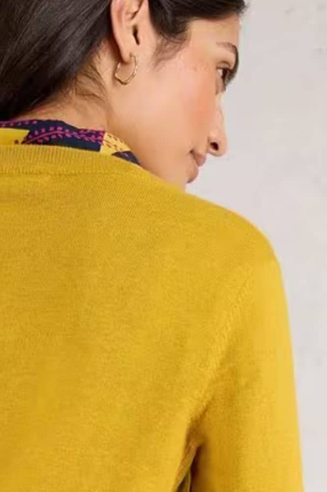 White Stuff Katie Jumper Merino Mid Chartreuse - La Vie en Rose Damesmode