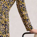 White Stuff Madeline Jersey Dress Chartreuse Multi - La Vie en Rose Damesmode